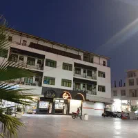 گچکاری سفید کاری.  رابیتس کار با لیزر