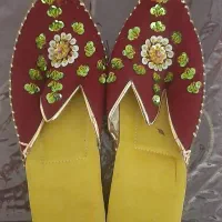 کفش عتیقه
