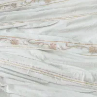پرده سالنی کاملا سالم