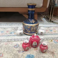 پایه قلیان و 4 تا گلدان و یه قوری