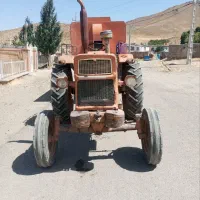 تراکتور رومانی مکنده کاه