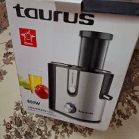 یک عدد آبمیوه گیری تاروس کاملا پلمب