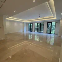 142مـتر-سـه-خـواب-نوساز-کلید-نخورده-تاپ-لوکیشن