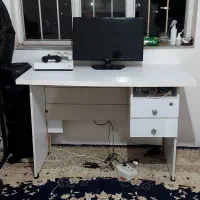 میز تحریر و بازی