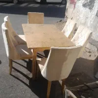 میز غذاخوری