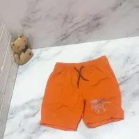 شلوارک بچگانه
