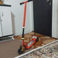 اسکوتر در حد نو تا شو فنر دار تحمل صد کیلو وزن