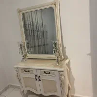 آینه شمعدان به همراه میز