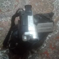 دوربین سونی اورجینال با کیف و تکمیل در حد اکبند