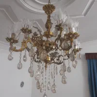 لوستر 8 شاخه کاملا برنجی