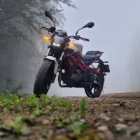 بنلی ۲۵۰ تک