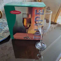 گیلاس خوری پایه بلند ترک و فنجون نعلبکی فرانسه