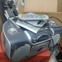 پخش کننده سی دی ، نوار ، رادیو
