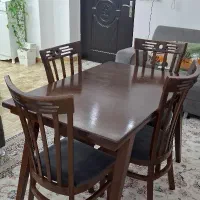 میز ناهارخوری چهار نفره همراه شیشه پنج میل