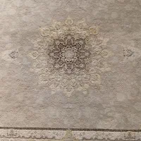 فرش ۹ متری ۱۲۰۰شانه درحد نو