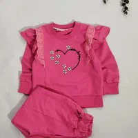 لباس بچگانه