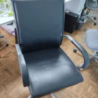 لوازم اداری (کتابخانه، صندلی)
