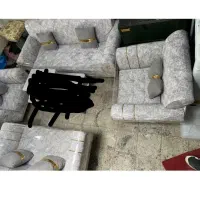مبل ۷نفره در حد نو با پایه استیل