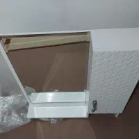 باکس آینه دار