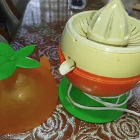 آب مرکبات گیری برقی قوی و زیبا