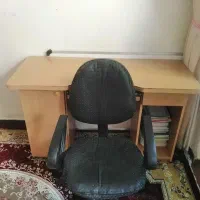 میزکامپیوتر و صندلی