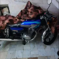 موتور سیکلت ۲۰۰ پرواز