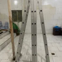 نردبان تاشو جک دار‌ سالم