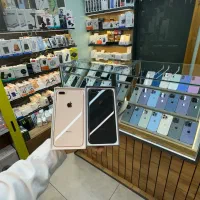 ایفون8پلاس  کلکسونی بدون تعمیر تعویض(اپل گرین)