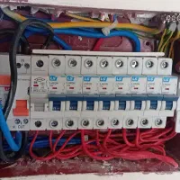 برقکار