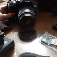 فروش دوربین کانن مدل ۷۵۰ d درحد نو