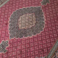 فرش ۶ متری ۷۰۰ شانه در حد نو و سالم