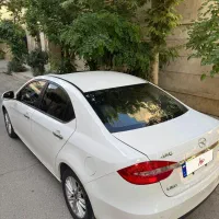 جک j5 اتومات 1800cc