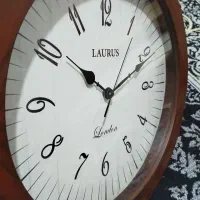 ساعت دیواری
