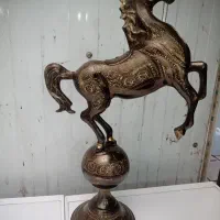 فروش تعدادی لوازم تزیینی لوکس