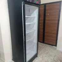 یخچال ویترینی