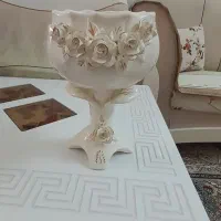 شکلات خوری پایه دار سفید