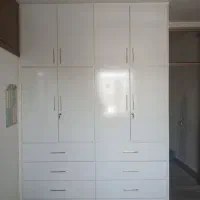 تعمیر و نصب و طراحی کمد و کابینت