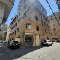 مغازه-13-متر-2-بر-خیابان-شلوغ-جلوی-سوپرمارکت