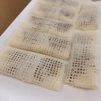 سفارش رشته خشکار خانگی و کیک سیب و پیاز سرخ شده