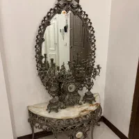 آینه کنسول شمعدان و ساعت تمام برنجی با صفحه مرمر
