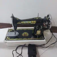 چرخ خیاطی سیاه