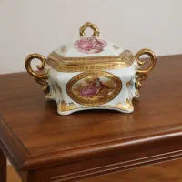 چینی جات قدیمی دیس گل سرخ و گل پنبه