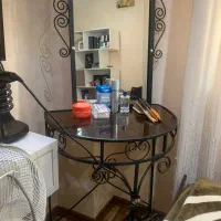 میز ارایش فلزی