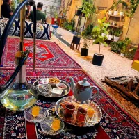 کافه خانوادگی شمس العماره(شمس آباد)