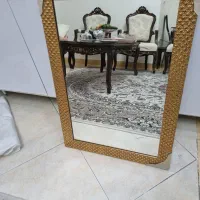 اینه|آینه|تهران, مینای شمالی (مخبر)|دیوار