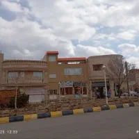 ملک صد در صد تجاری