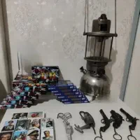 چراغ زنبوری نوار کاست تمبر تپانچه ترقه و دکوری