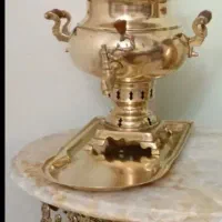 سماور برنز بزرگ‌زغالی قدیمی درحد نو با قوری و سینی