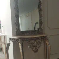 اینه و کنسول