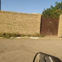 زمین-دور-دیوار